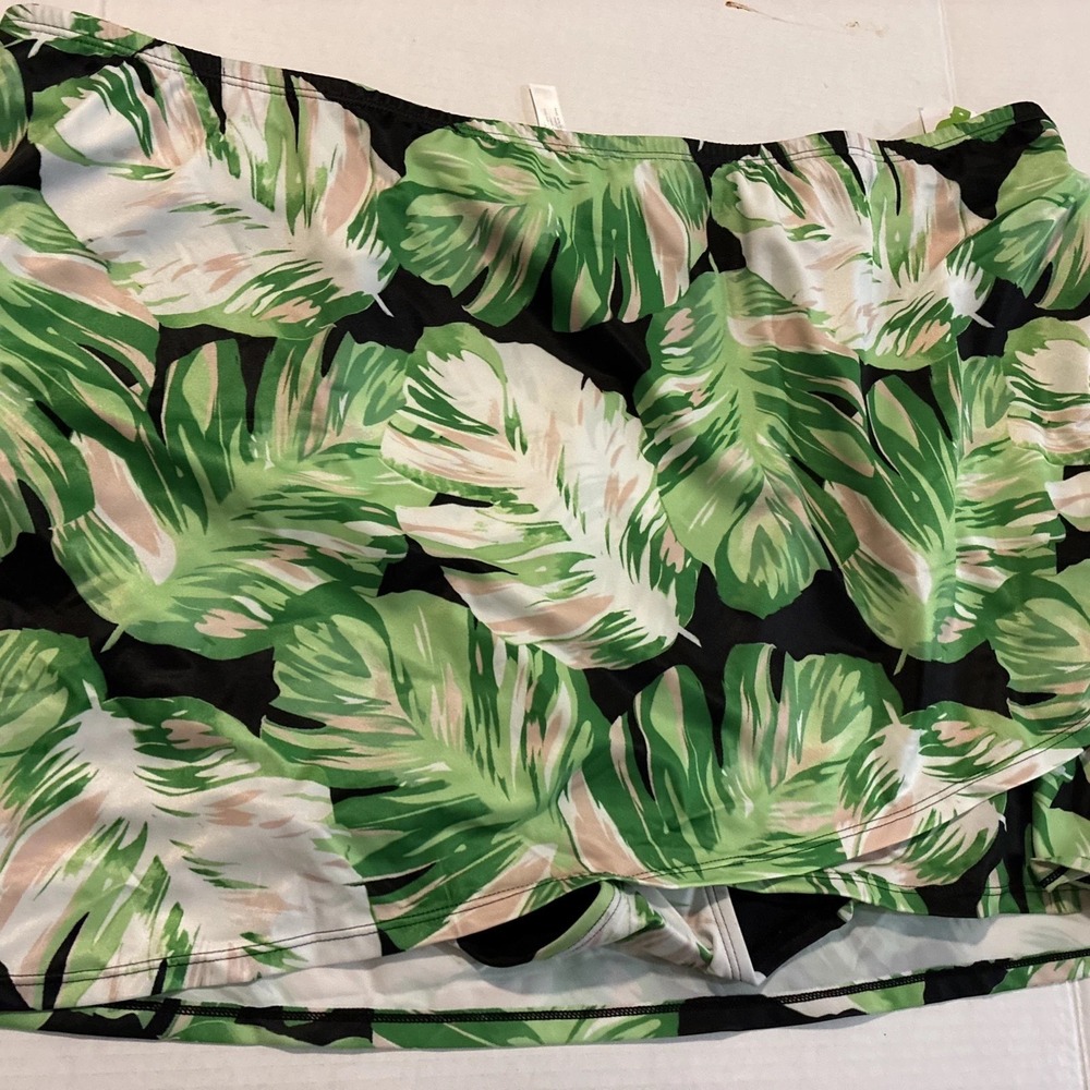 Swim by Cacique Green Tropical Palm Leaf Print Swim Skirt Size 34 NWT Repreve